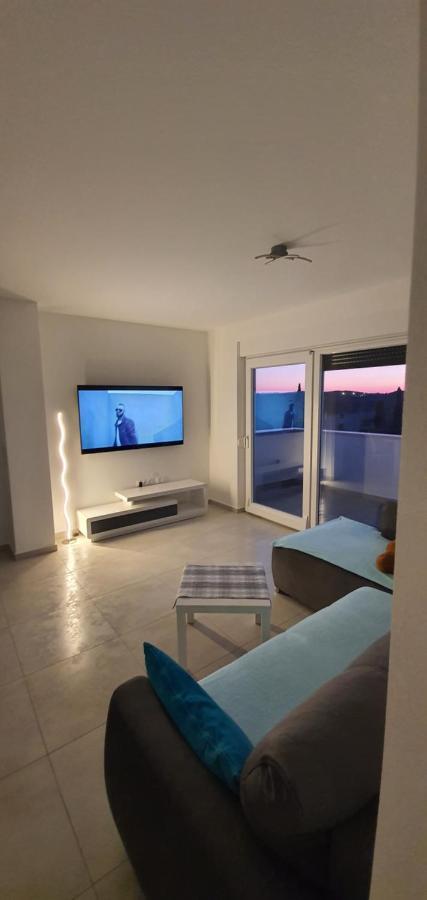 Apartment Sunset with private garage Pula Buitenkant foto